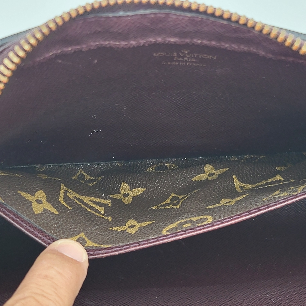 LOUIS VUITTON Taiga Baikal Clutch Bag Acajou..Authentic!! - Picture 13 of 16